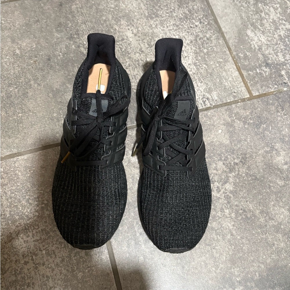 Adidas ultra boost / like new